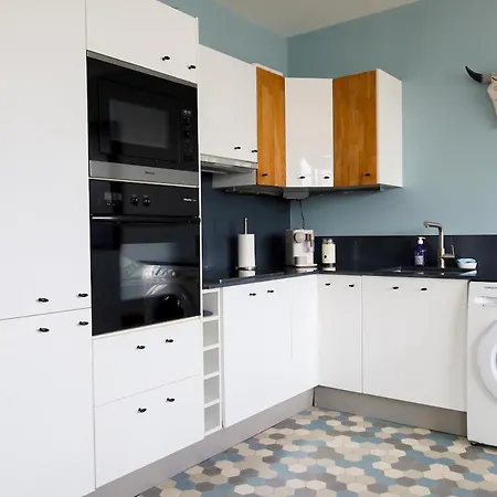 Apartment Spacieux Pour 6 - Passy, Paris