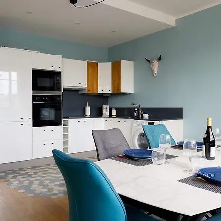 Spacieux Pour 6 - Passy, Apartment