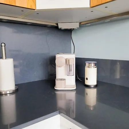 Apartment Spacieux Pour 6 - Passy, Paris